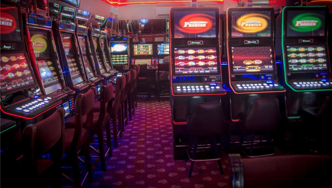 Anadolu Star Hotel & Casino Batumi Esterno foto