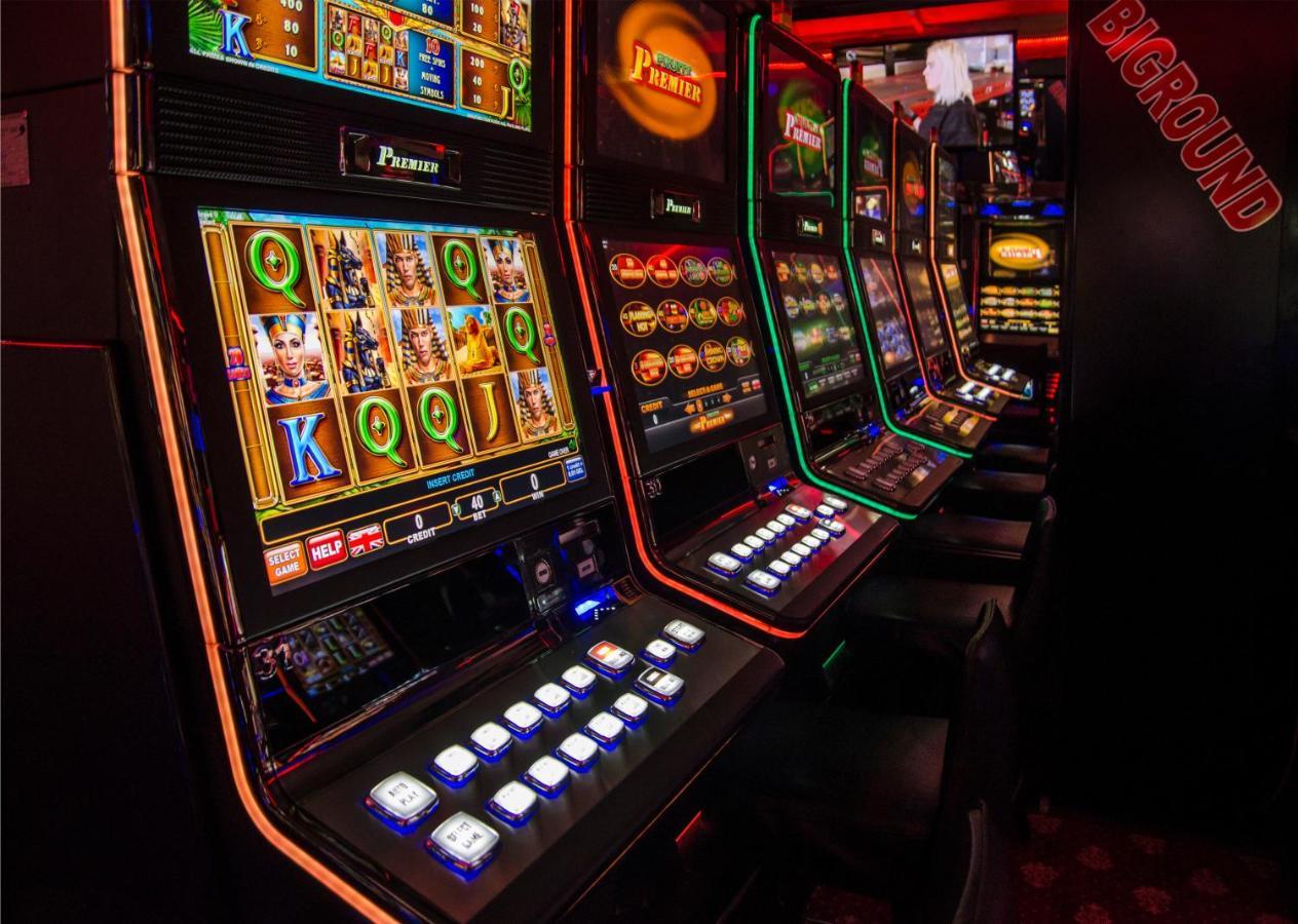 Anadolu Star Hotel & Casino Batumi Esterno foto