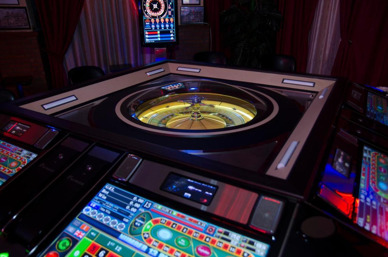 Anadolu Star Hotel & Casino Batumi Esterno foto