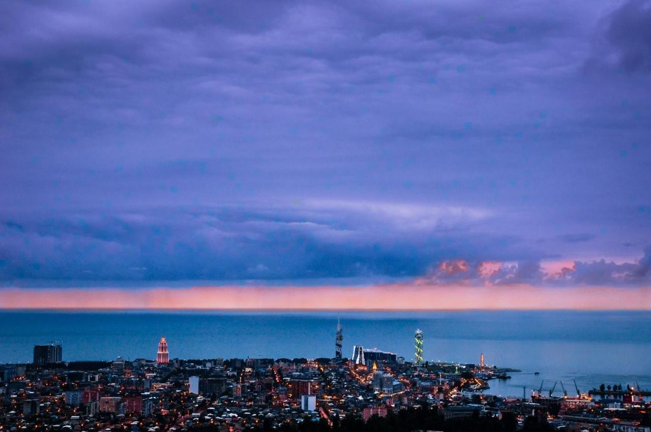Anadolu Star Hotel & Casino Batumi Esterno foto