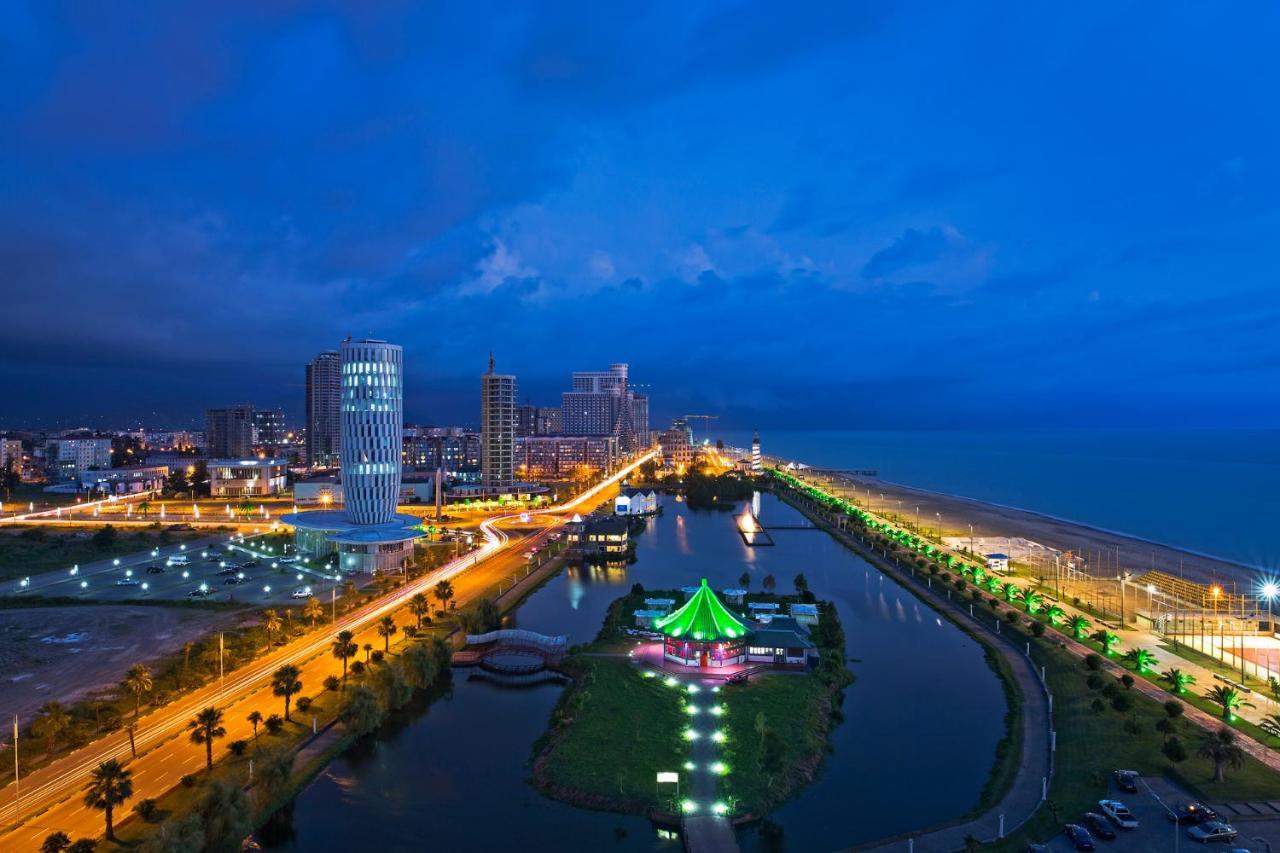 Anadolu Star Hotel & Casino Batumi Esterno foto